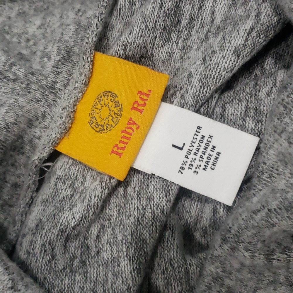 Ruby Rd. Gray Turtleneck Sweater Nwot Size Large - image 4